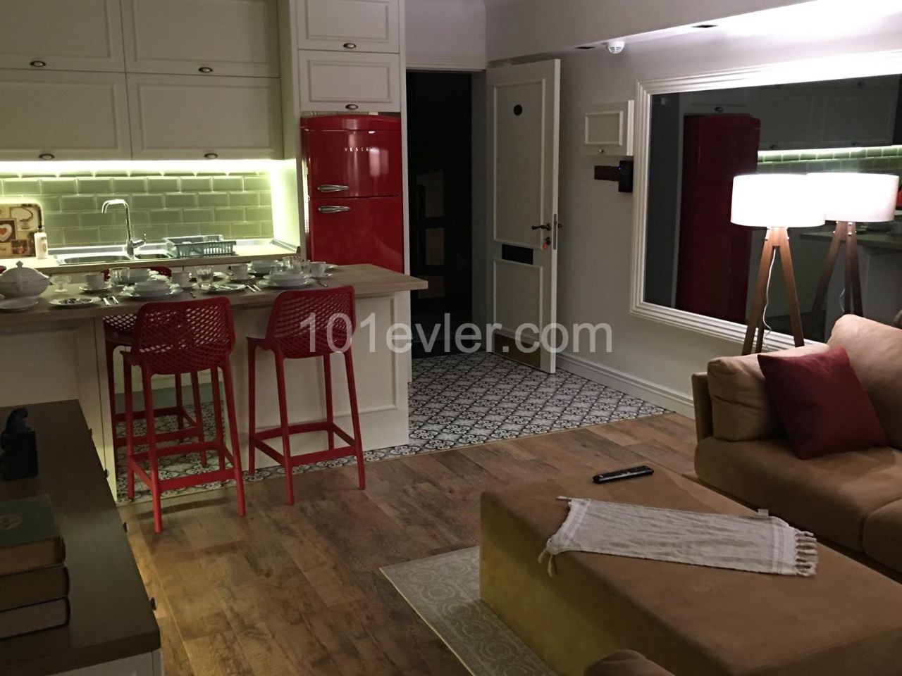 Luxurious 2+1 Fully Furnished Flat For Rent In Kyrenia Center