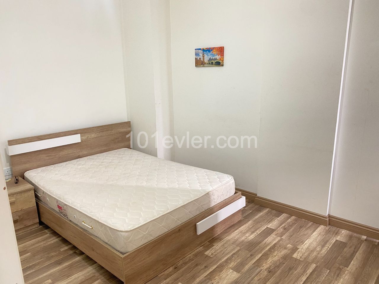 LUXURIOUS FURNISHED 2+1 IN THE CENTER OF KYRENIA ** 