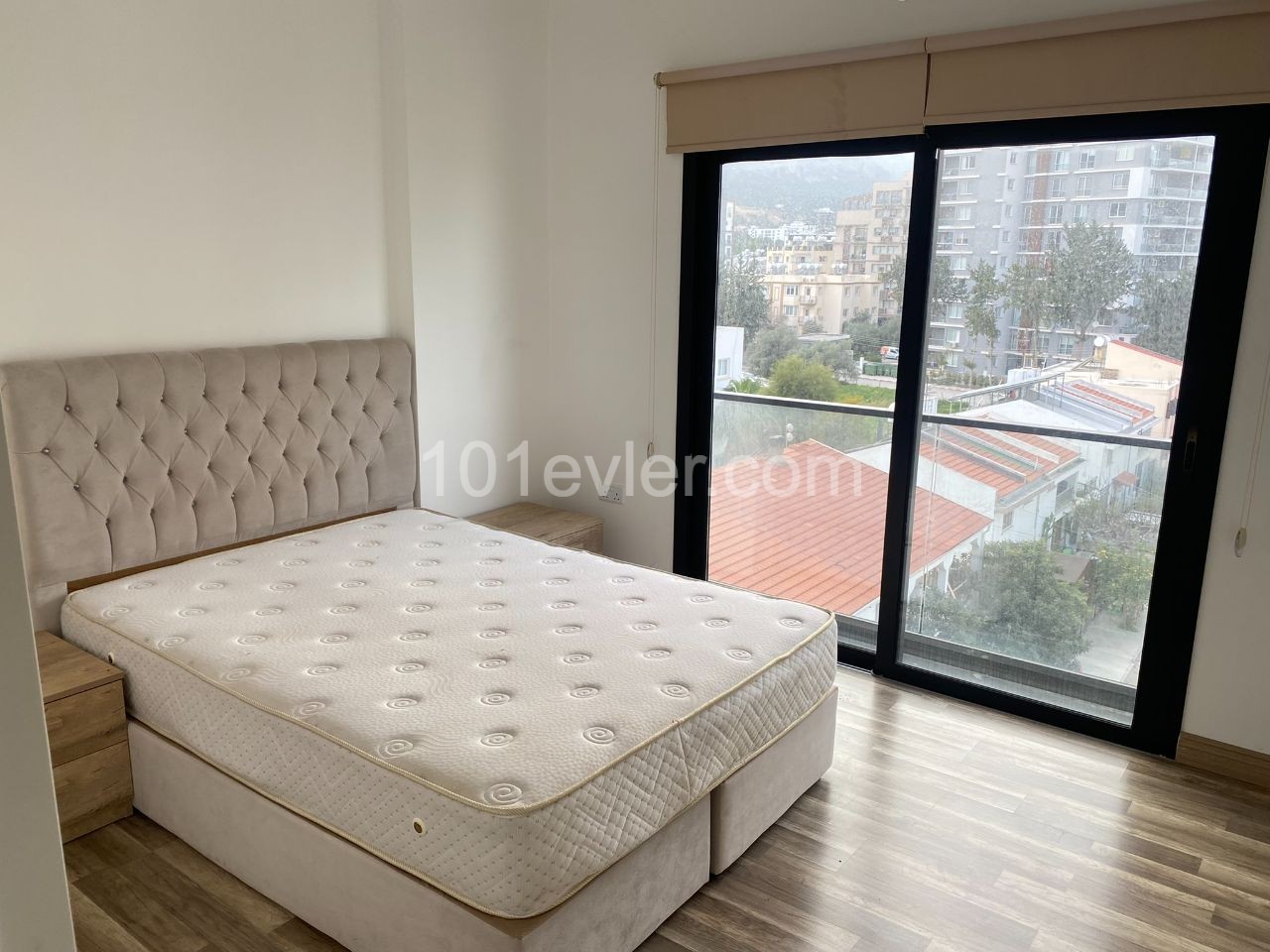 LUXURIOUS FURNISHED 2+1 IN THE CENTER OF KYRENIA ** 