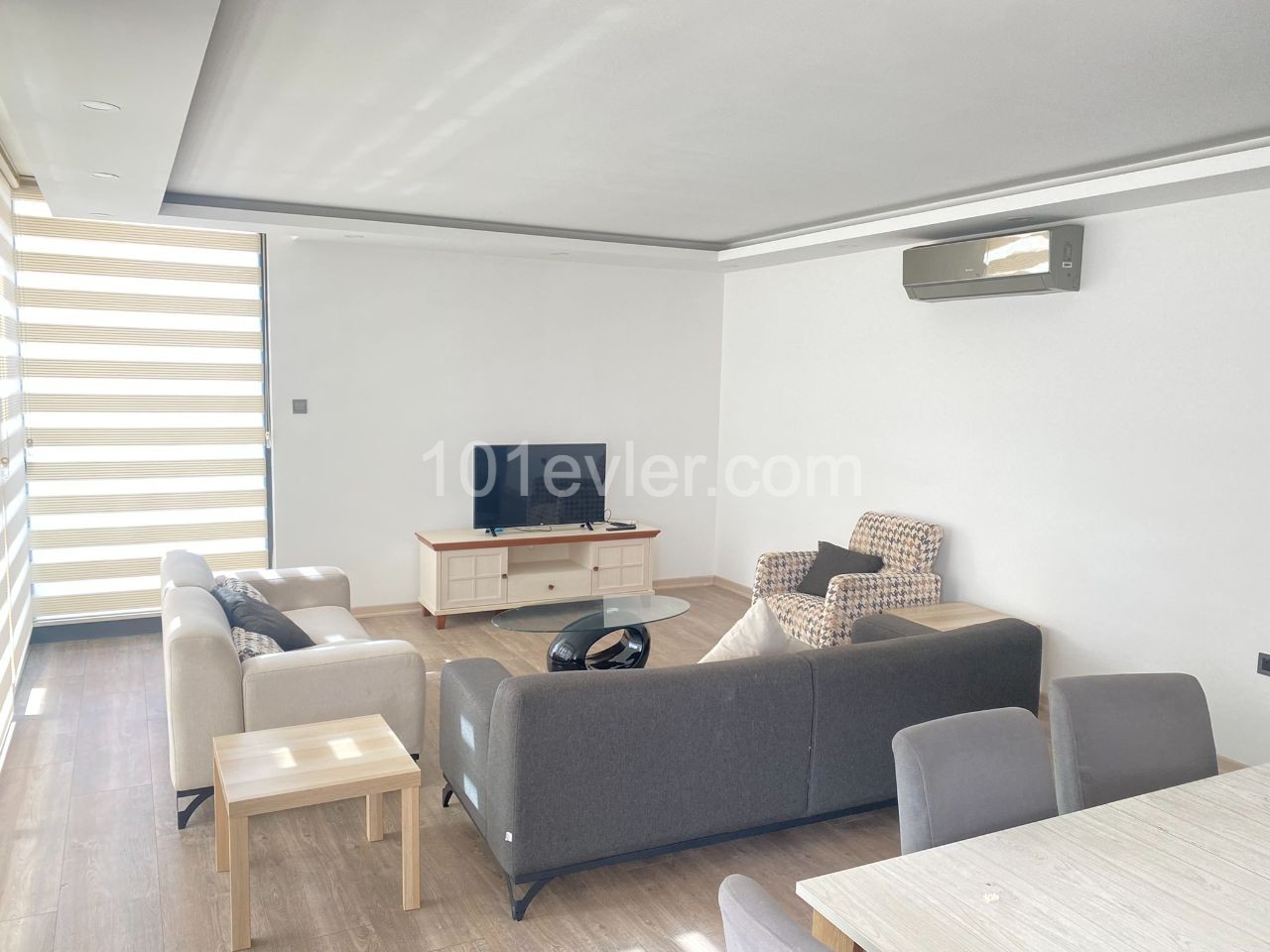 GİRNE MERKEZDE LÜX EŞYALI 3+1 DUBLEX PENTHOUSE