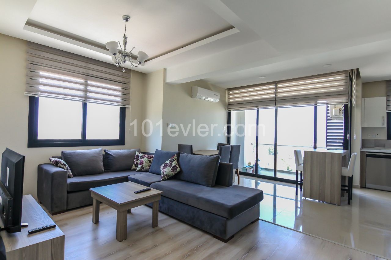 LUXURIOUS FURNISHED 2+1 BATHROOM IN KYRENIA CENTER ** 