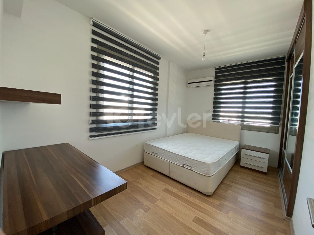 GİRNE MERKEZDE LÜX EŞYALI 2+1 PENTHOUSE 