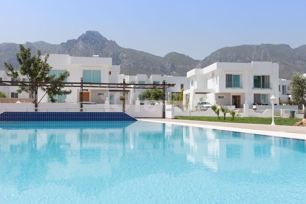 LUXURY FURNISHED 3+1 VILLA IN KYRENIA KARAOGLANOGLU ** 