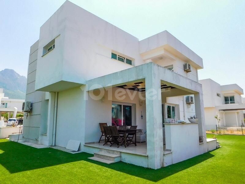 3+1 VILLA IN KYRENIA KARAOGLANOGLUNDA ** 