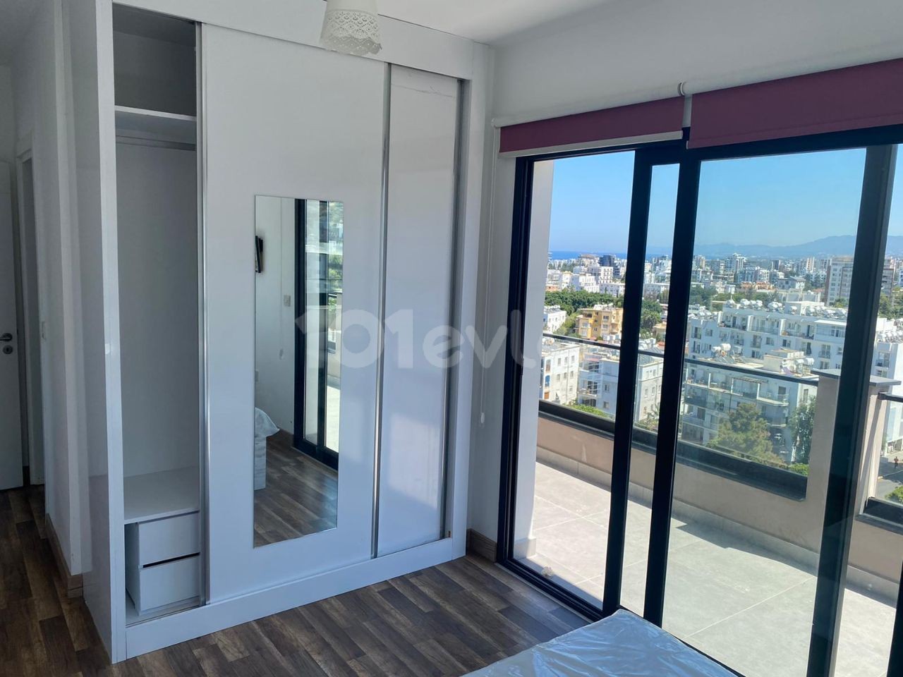 2+1 Penthouse Zu Vermieten In Kyrenia Zentrum ** 