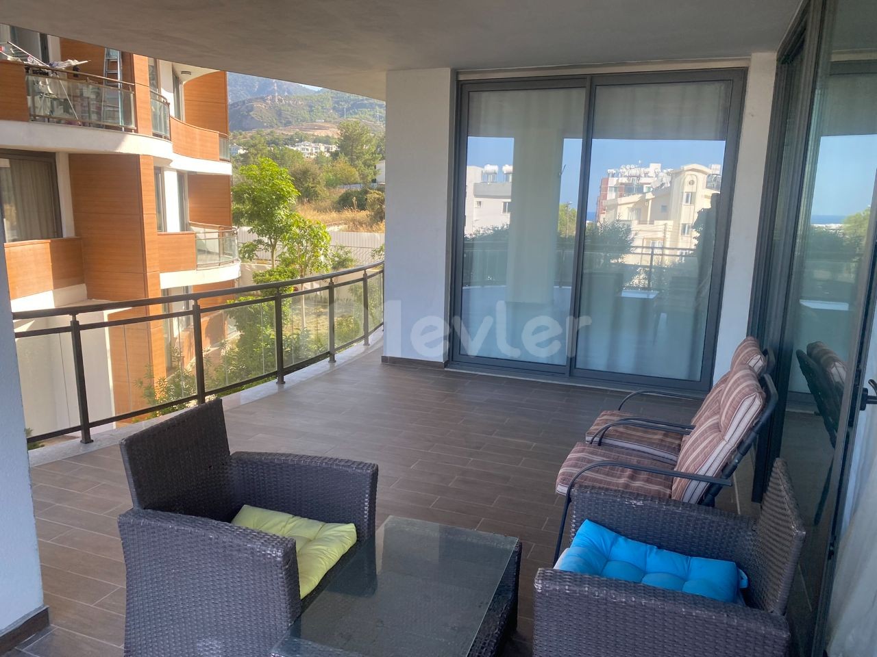 Flat To Rent in Girne Merkez, Kyrenia