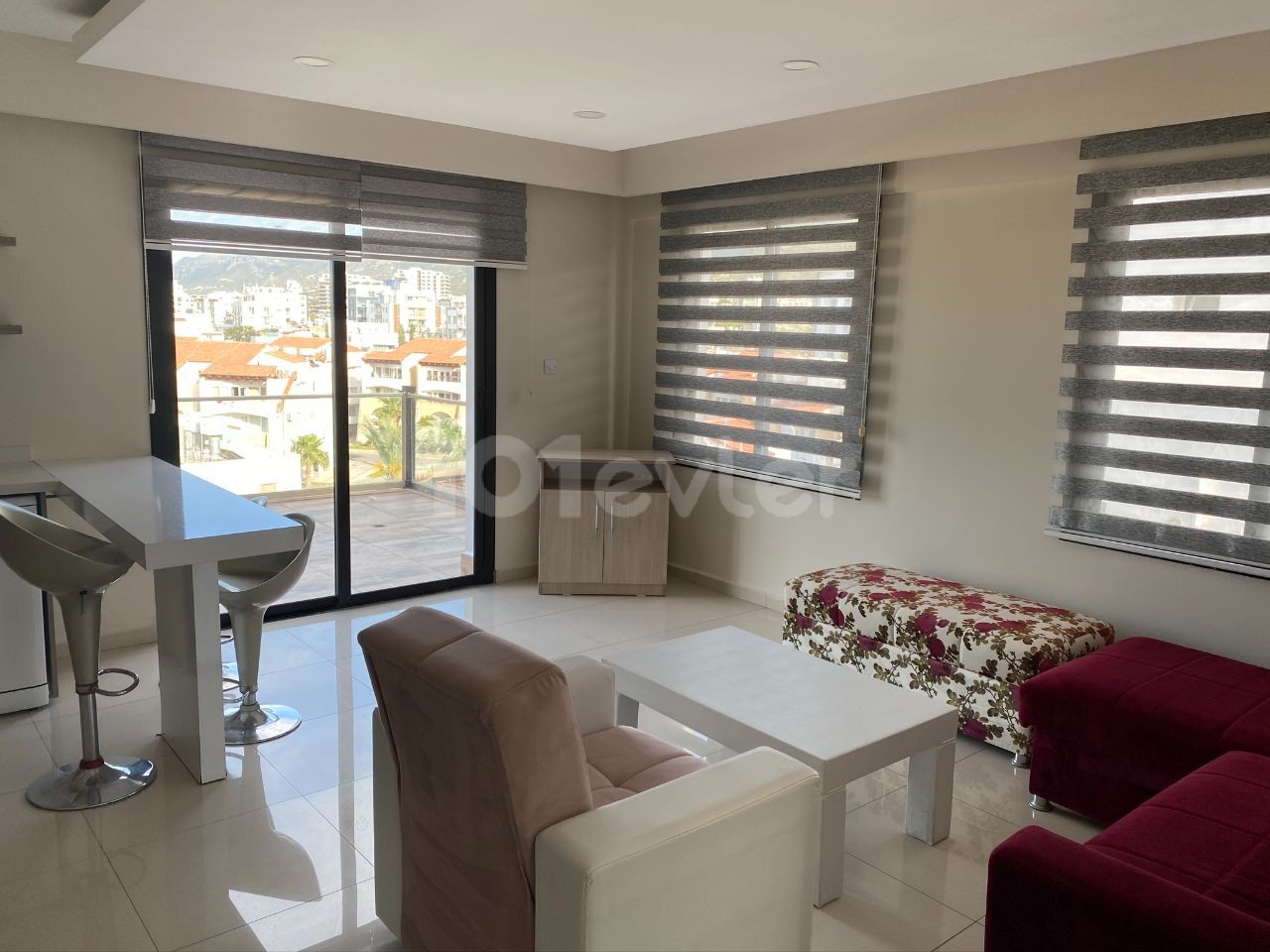 Flat To Rent in Girne Merkez, Kyrenia