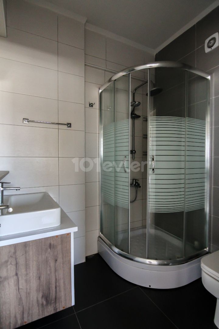 Flat To Rent in Girne Merkez, Kyrenia