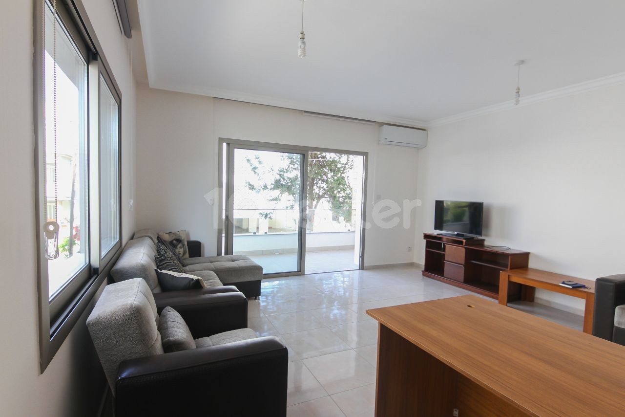 Flat To Rent in Girne Merkez, Kyrenia