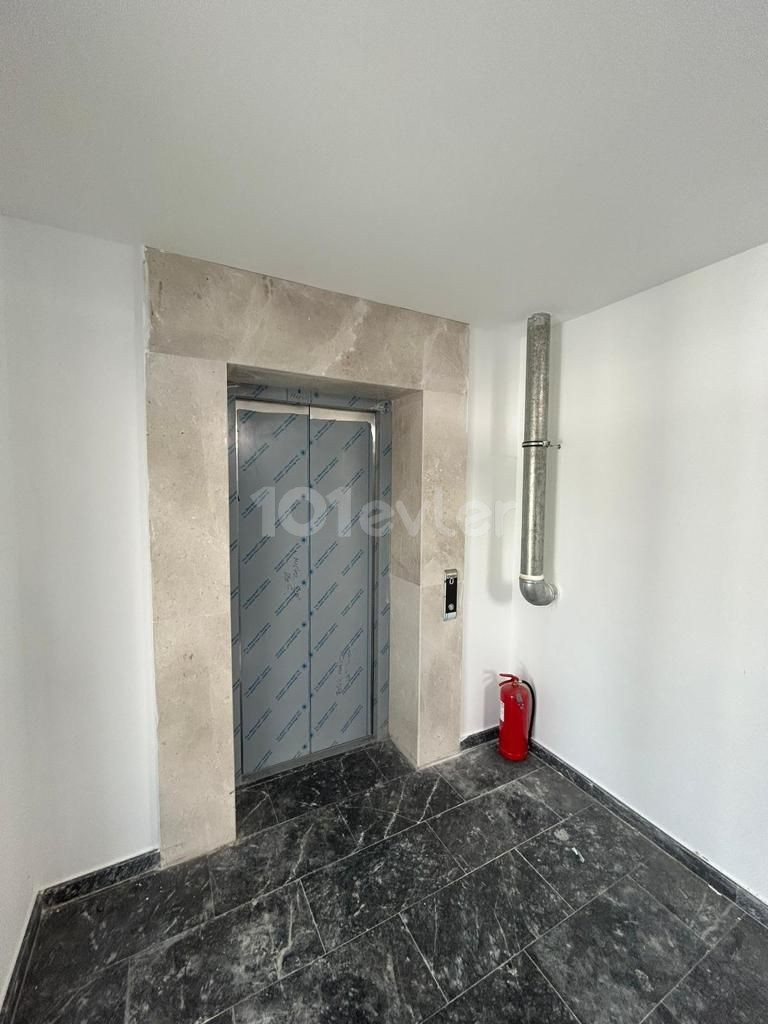 2+1 Flat for Sale in Nicosia Kizilbash