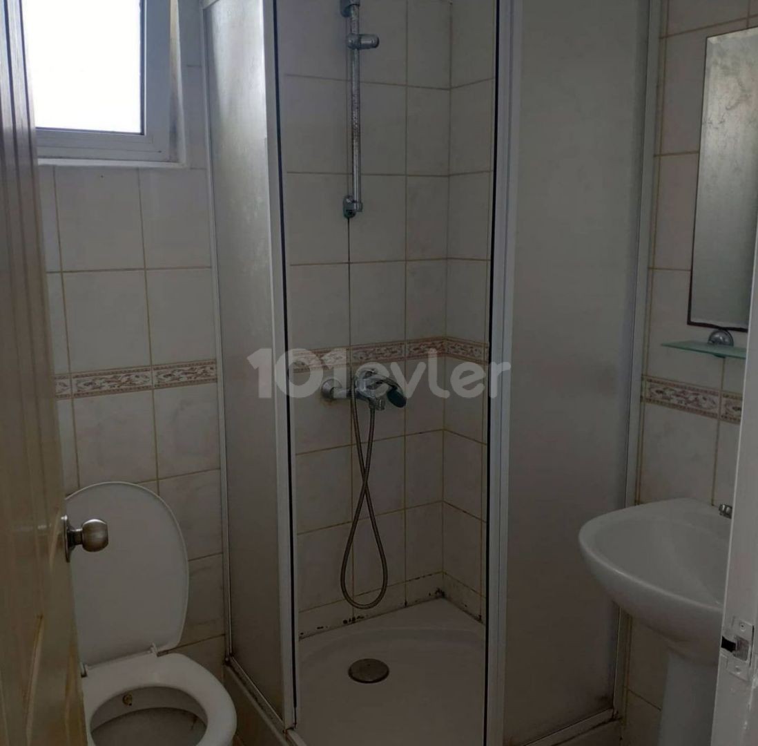 Nicosia Kucuk Kaymakli 2+1 OPPORTUNITY APARTMENT! 