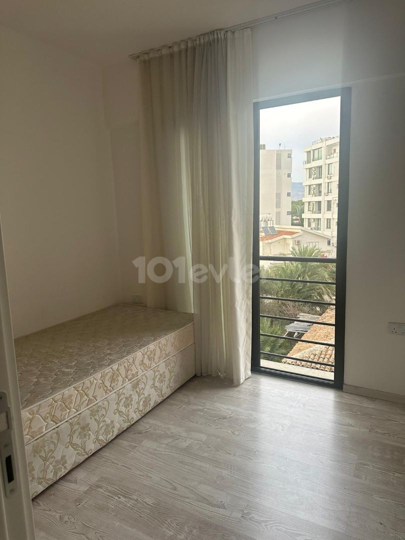 2+1 for rent in Yenişehir