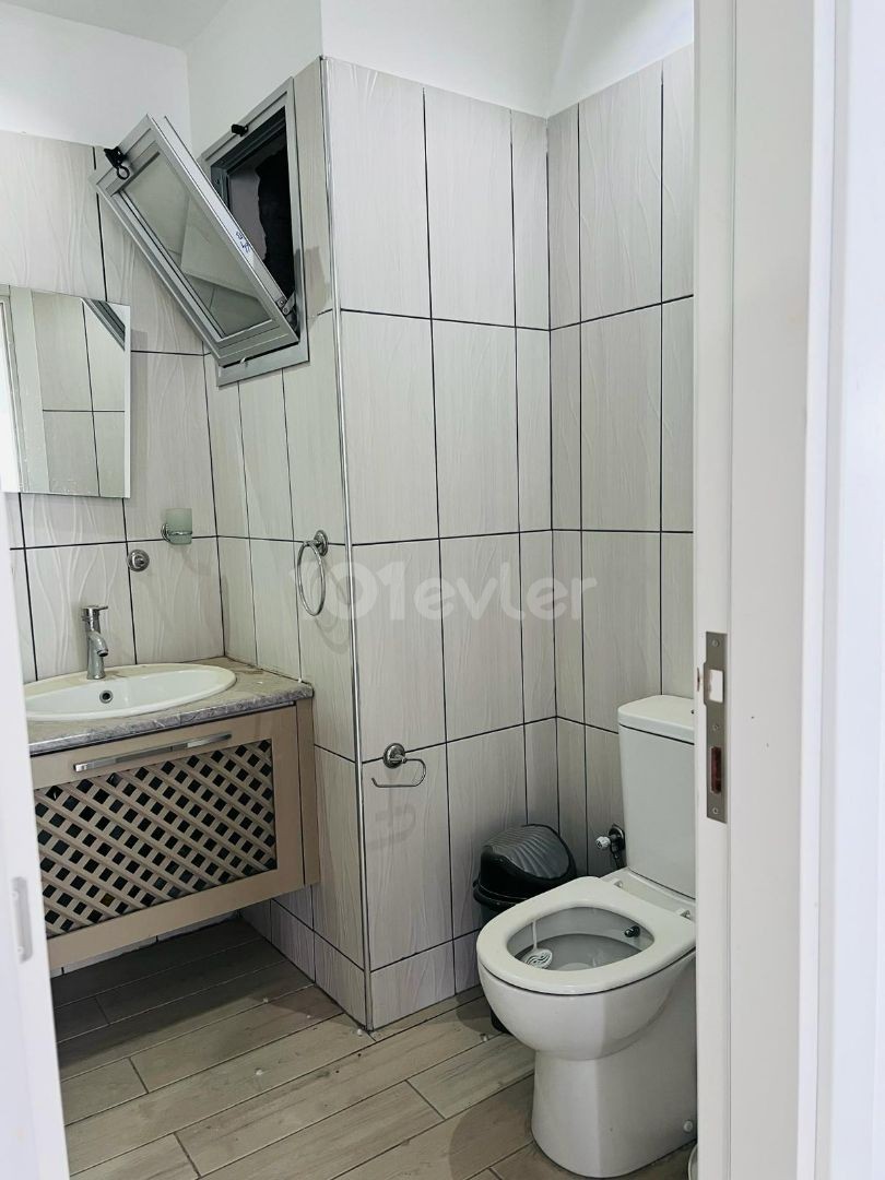 FOR RENT 3+1 Flat: Nicosia Küçük Kaymaklı