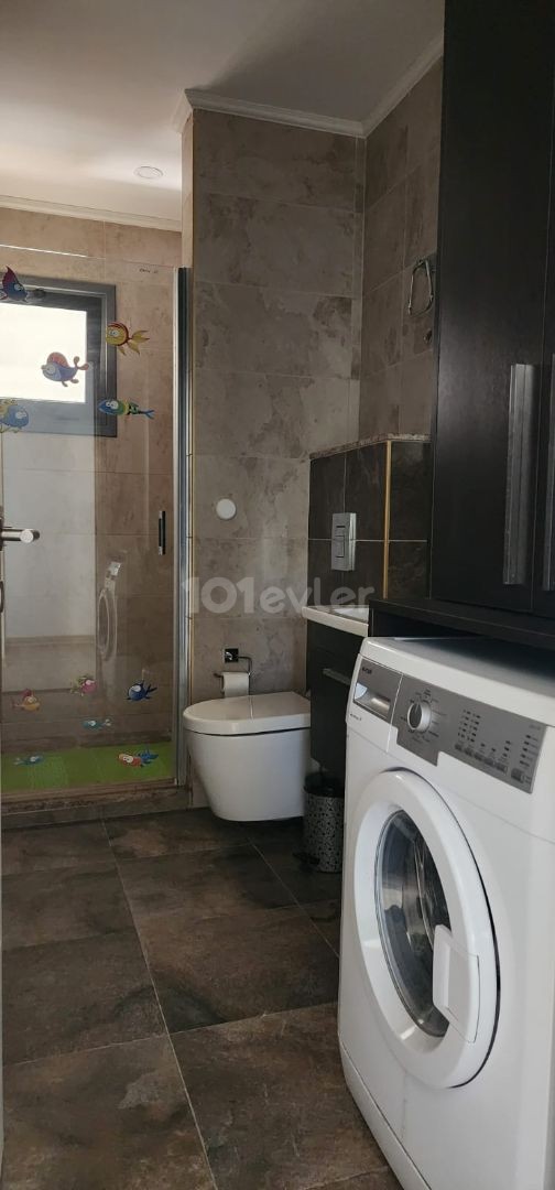 2 + 1 apartment for rent with monthly payment of 700 gbp in Akacan Elegance site in the center of Kyrenia