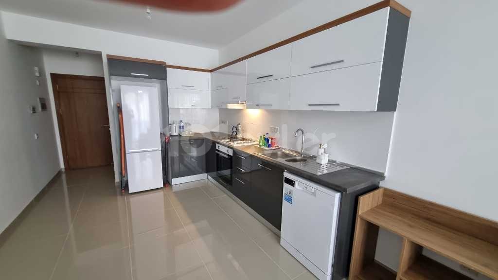 Girne merkez de 2+1 acil satılık daire 