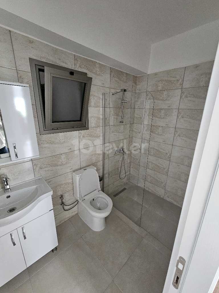 2+1 WOHNUNG ZU VERMIETEN IN GIRNE ALSANCAK!! MÖBLIERT/UNMÖBLIERT OPTIONAL!