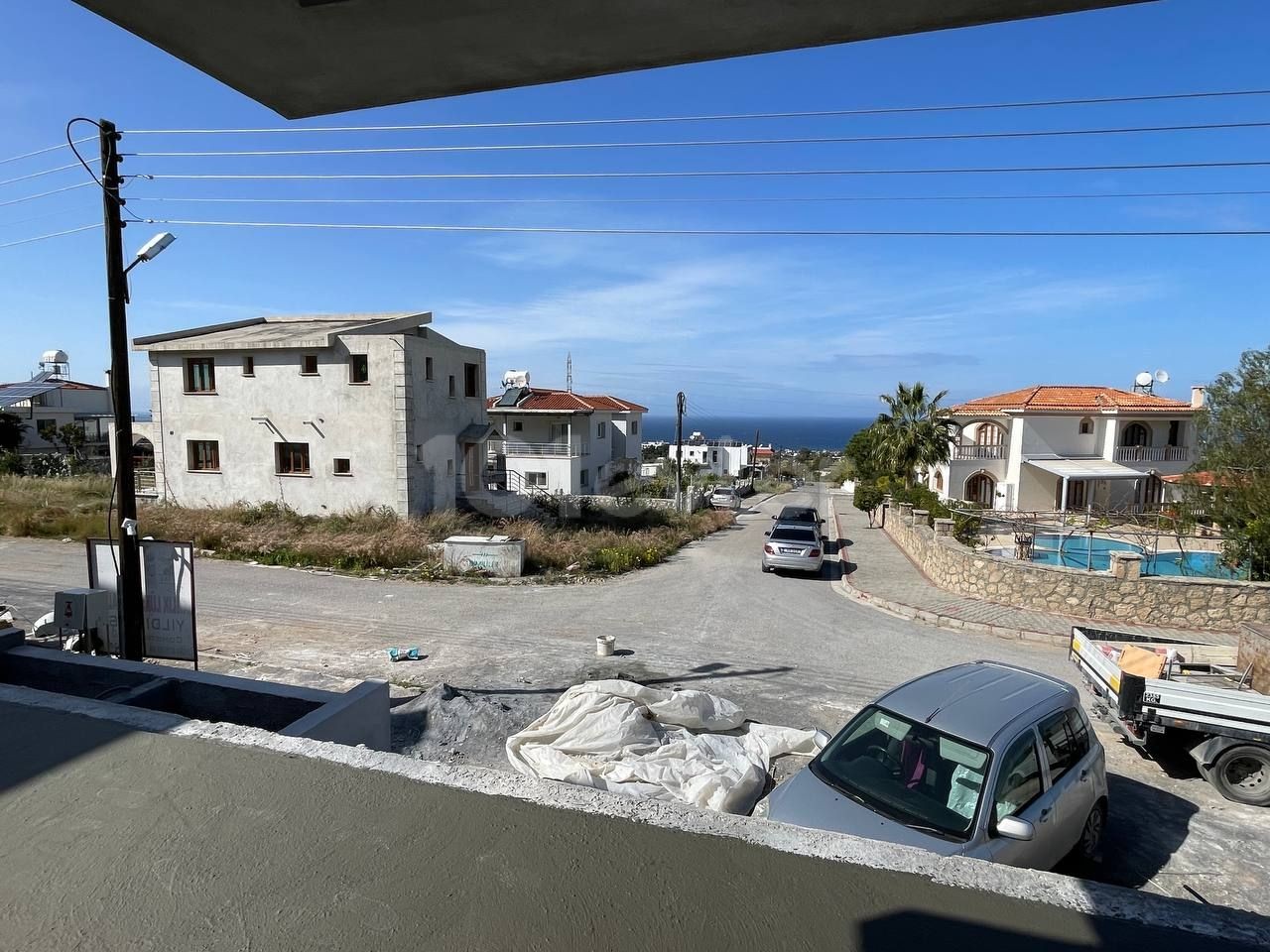 4-Zimmer Twin villen mit Meerblick und privatem Pool in Çatalköy zu verkaufen