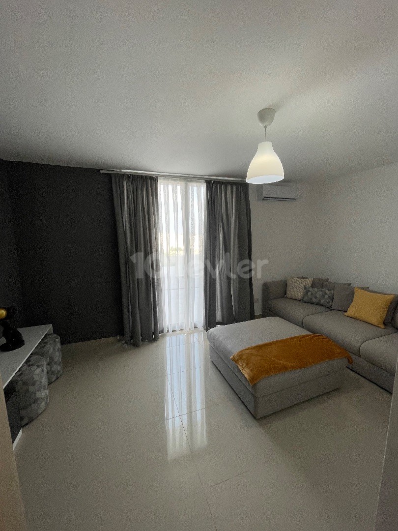 Zeytinlik 3+2 Deniz Manzaralı Triplex İkiz Ev