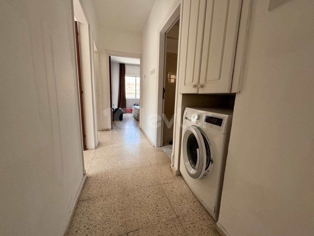 Girne Merkez'de 3+1 Kiralık Bakımlı Daire