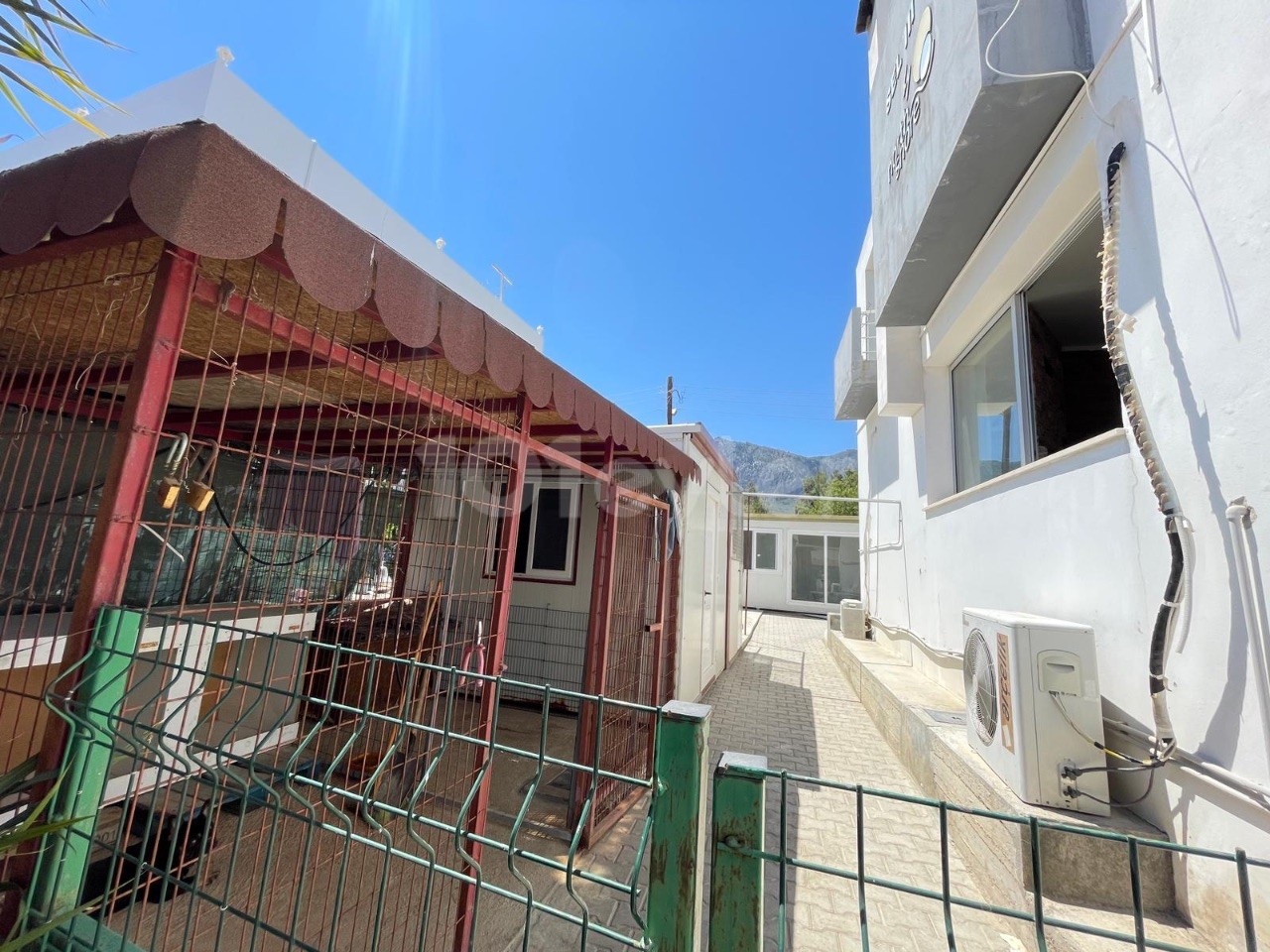 Продается квартира в Алсанджаке, в пешей доступности от моря