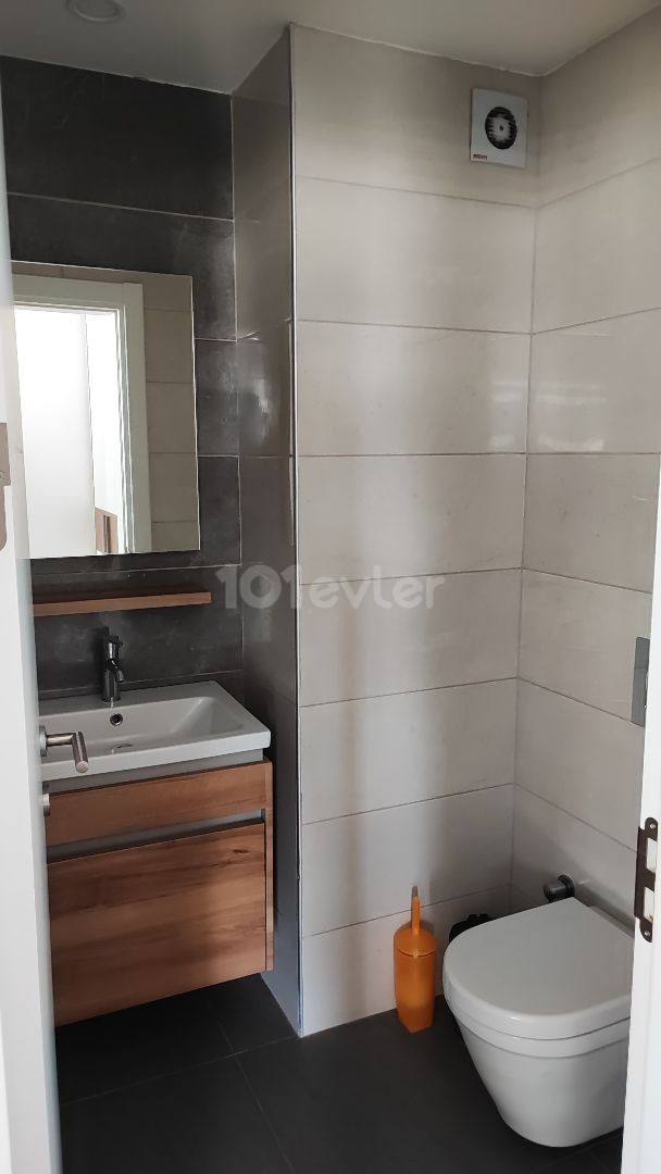 🌟 Girne'nin Göbeğinde 3 Yatak Odalı Lüks Penthouse 🌟