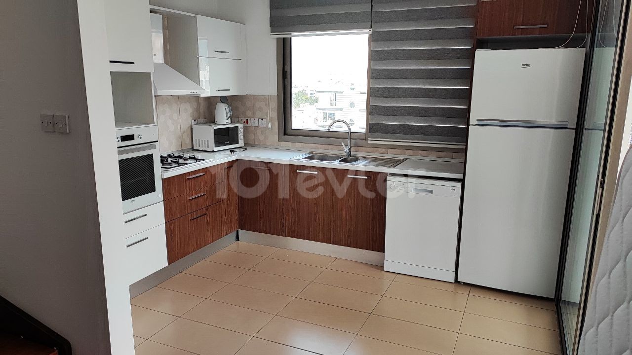 🌟 Girne'nin Göbeğinde 3 Yatak Odalı Lüks Penthouse 🌟