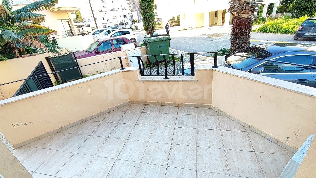  🌟🌟 3+1 APARTMENT WITH SHARED POOL IN THE HEART OF KYRENIA! 🌟🌟