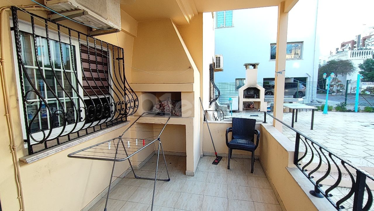  🌟🌟 3+1 APARTMENT WITH SHARED POOL IN THE HEART OF KYRENIA! 🌟🌟