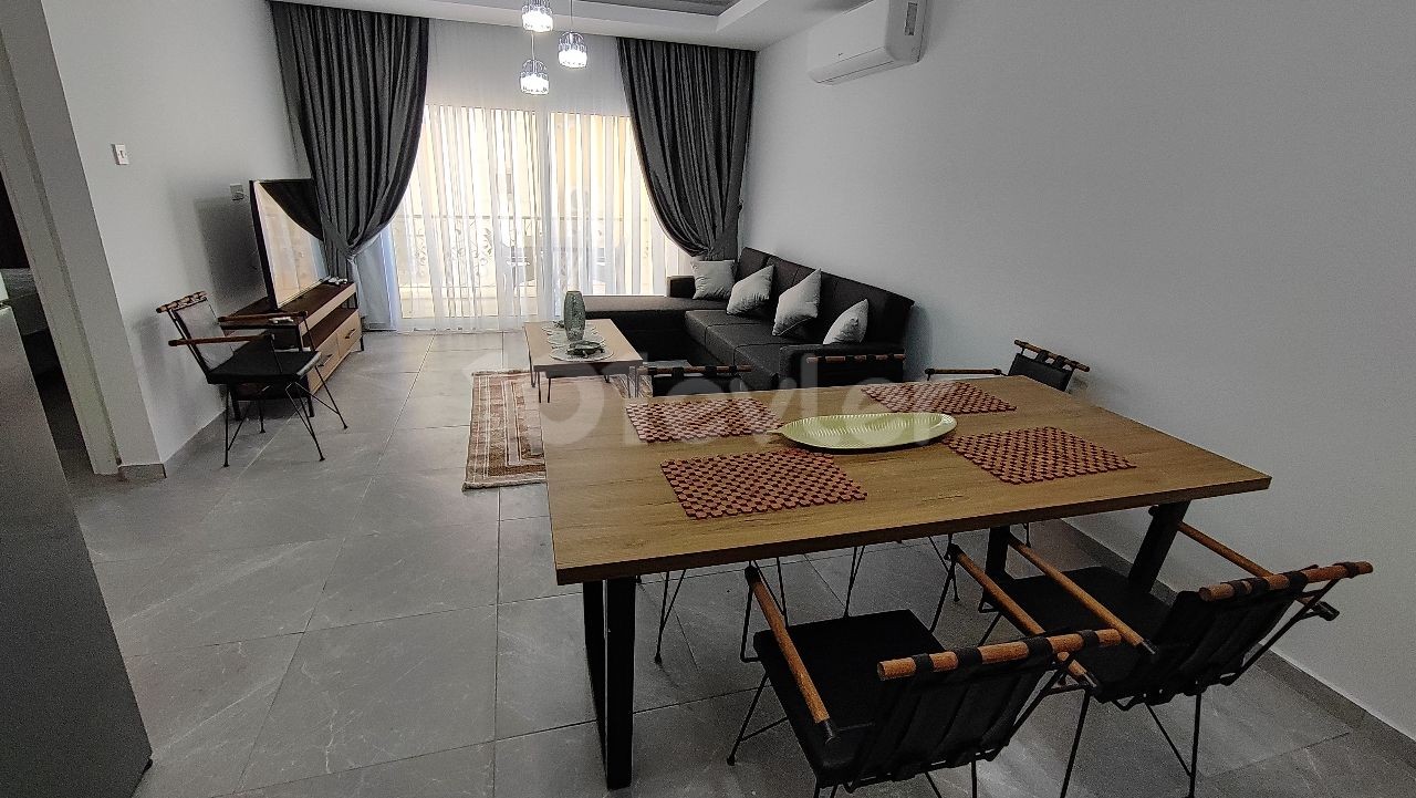 🌟🌟Girne Merkezde, Yepyeni binada, Yeni Eşyalı ve Lüks 2+1 Apartman Katı!🌟🌟