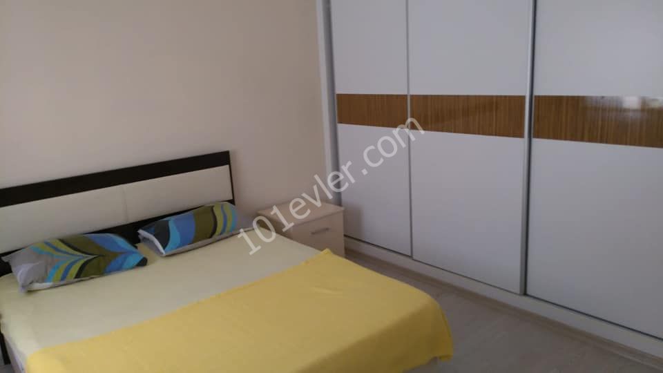 GAZİMAĞUSA MERKEZDE KİRALIK 2+1 DAİRE  