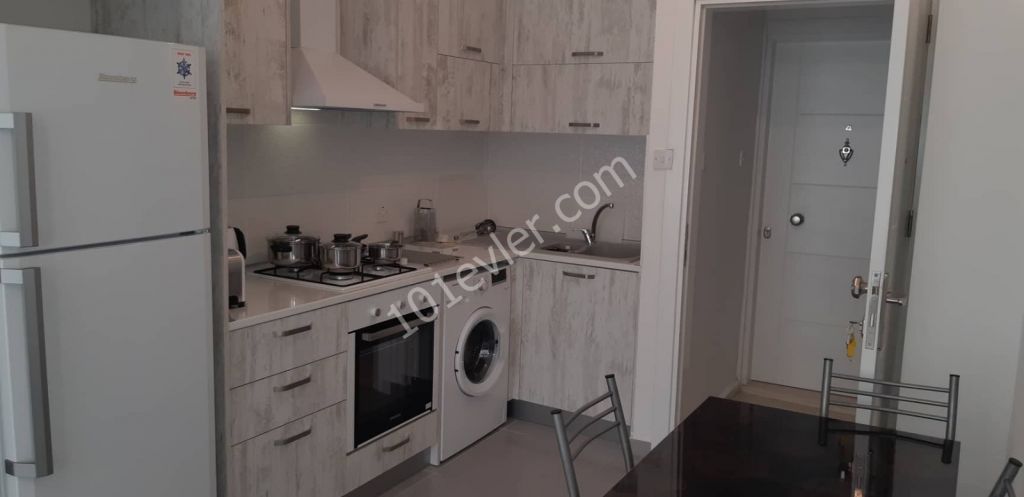 gazimağusa merkezde 2+1 kiralık yeni apartman dairesi Habibe Çetin 05338547005