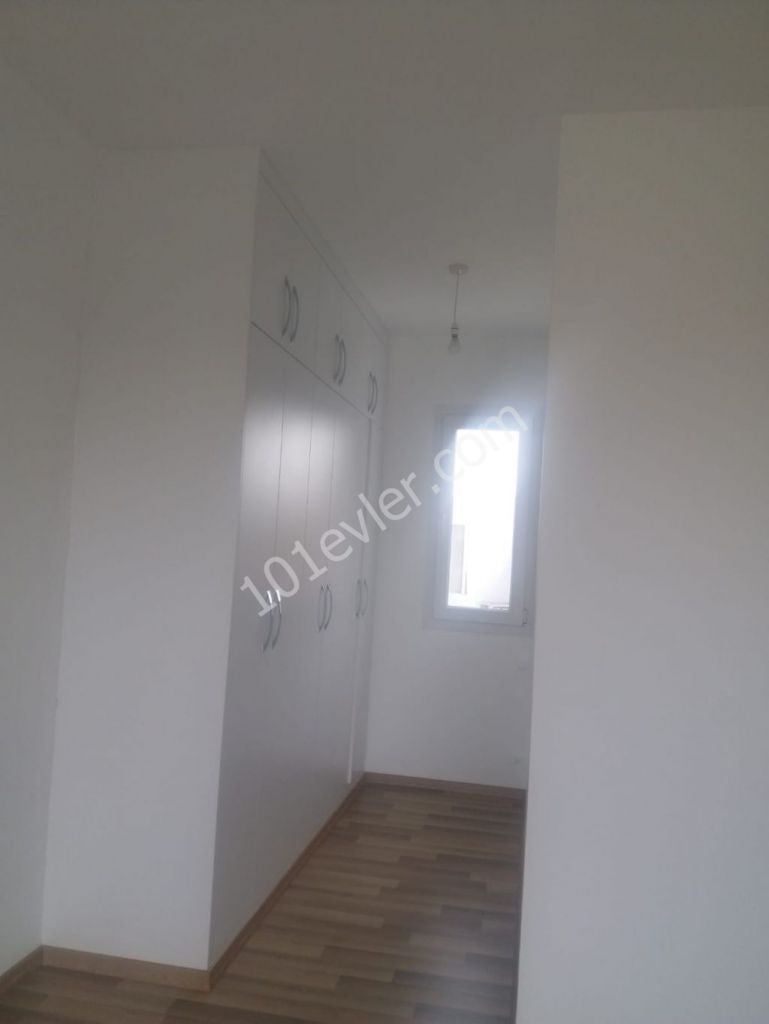 şok fiyat !!!!gazimağusa  saklıkentte  tüm vergileri , trofo katkı payı ödenmiş satılık 3+1 ikiz villa -habibe çetin 05338547005