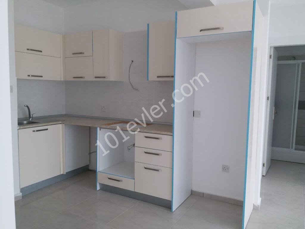 Новая квартира 2 + 1 на продажу в центре Фамагусты с высоким доходом от аренды Хабибе Четин 05338547005 ** 