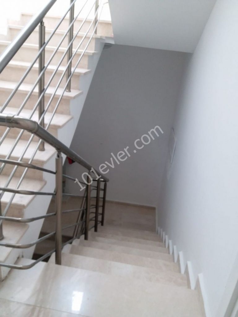 A new apartment in the very center of Famagusta is also an ideal 2+1 penthouse apartment for investment ** 