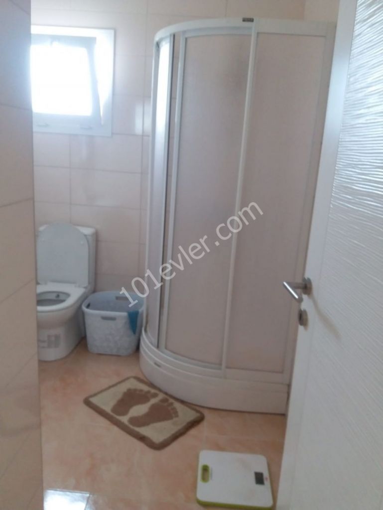 gazimağusa yeniboğaziçinde havuzlu sitede lüks kiralık 2+1 daire