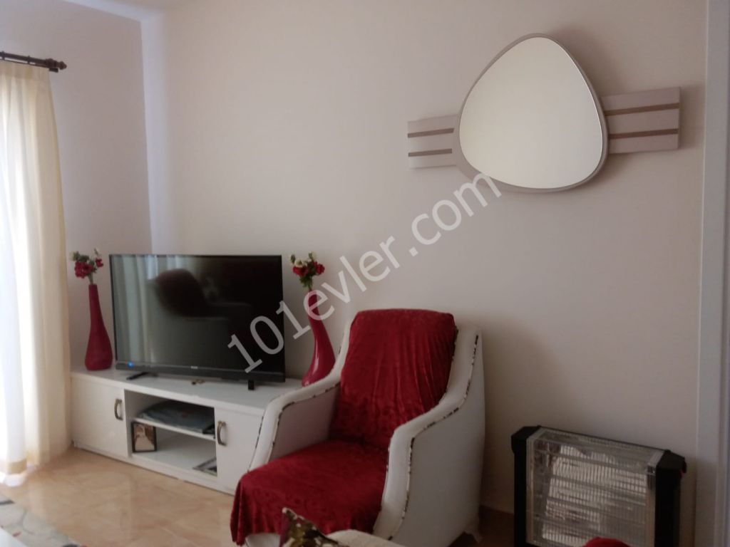 gazimağusa yeniboğaziçinde havuzlu sitede lüks kiralık 2+1 daire