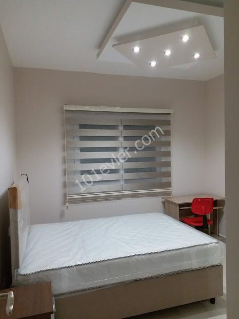 gazimağusa merkezde daü ve adakent üniversitesine yakın  lüks  kiralık 2+1 daire Habibe ÇETİN 05338547005