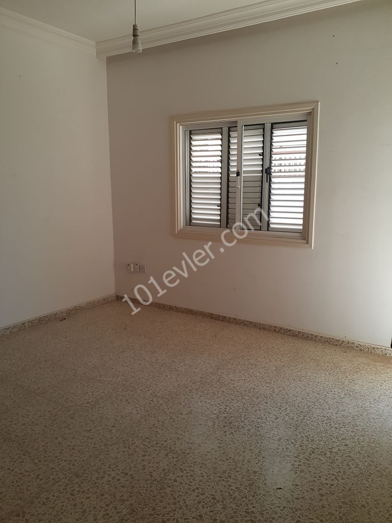 Flat For Sale in Gülseren, Famagusta