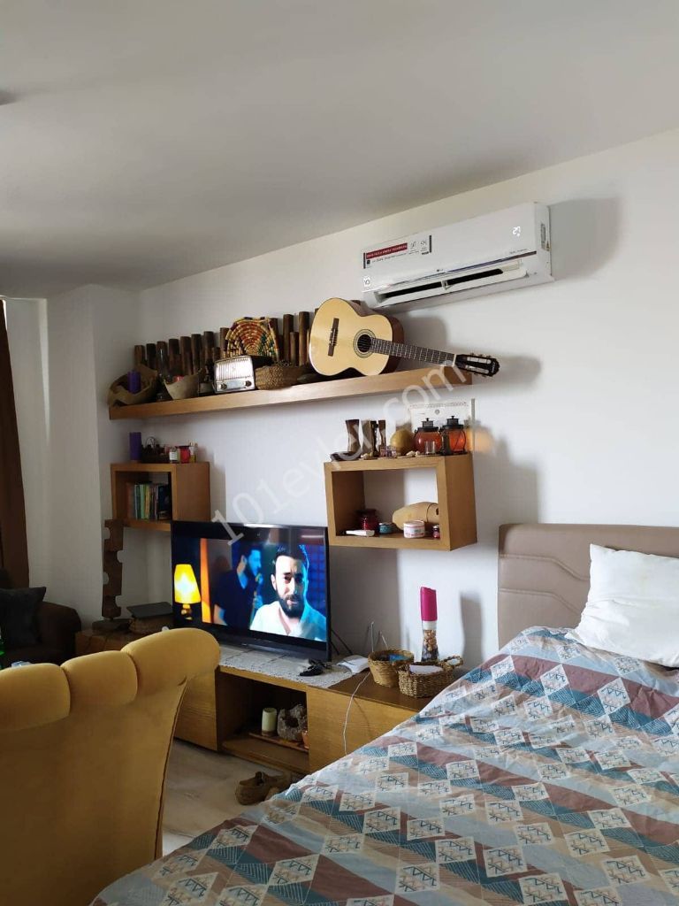 Gazimağusa lüks Apartmanda satılık Stüdyo Daire Habibe Çetin 05338547005