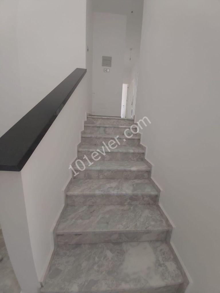 Gazimağusa Tuzla Bölgesinde Satılık 3+1 Villalar Habibe Çetin 05338547005