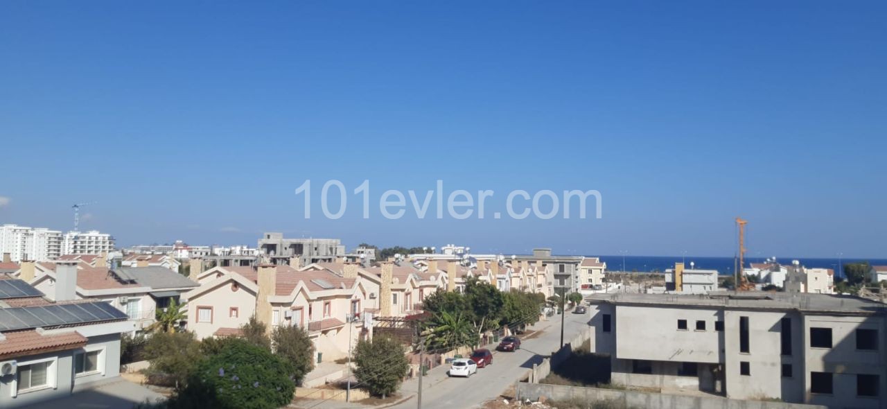 Cyprus Pier Longbeachte 2+1 Luxury Residence Apartments for Sale Habibe Çetin 05338547005 ** 