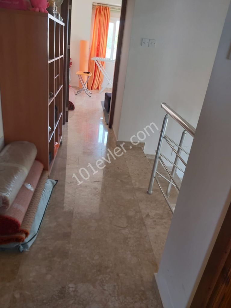 Kuzey Kıbrıs İskele Boğazda satılık 4+1 Villa  Habibe Çetin +905338547005