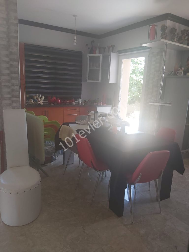 Kuzey Kıbrıs İskele Boğazda satılık 4+1 Villa  Habibe Çetin +905338547005