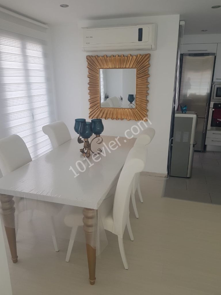 3+ 1 Apartments for Sale in the Center of Famagusta Habibe Cetin 05338547005 ** 