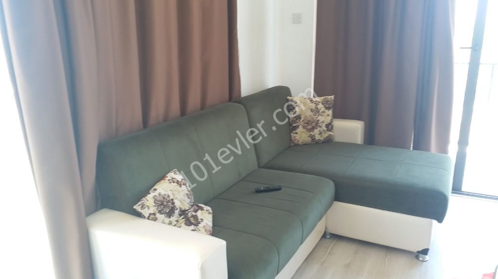 Gazimağusa Merekezde Üniversiteye Yakın Lüks Kiralık 1+1 Daire 