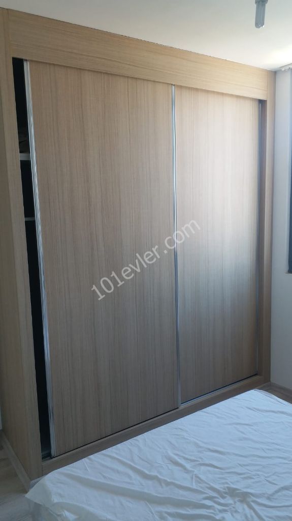 Gazimağusa Merekezde Üniversiteye Yakın Lüks Kiralık 1+1 Daire 