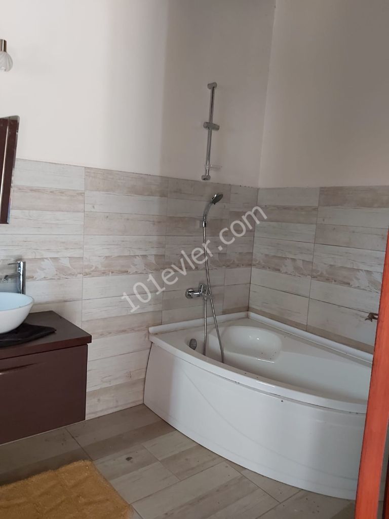 Detached house for sale in Famagusta Yenibogaz Habibe Cetin 05338547005 ** 