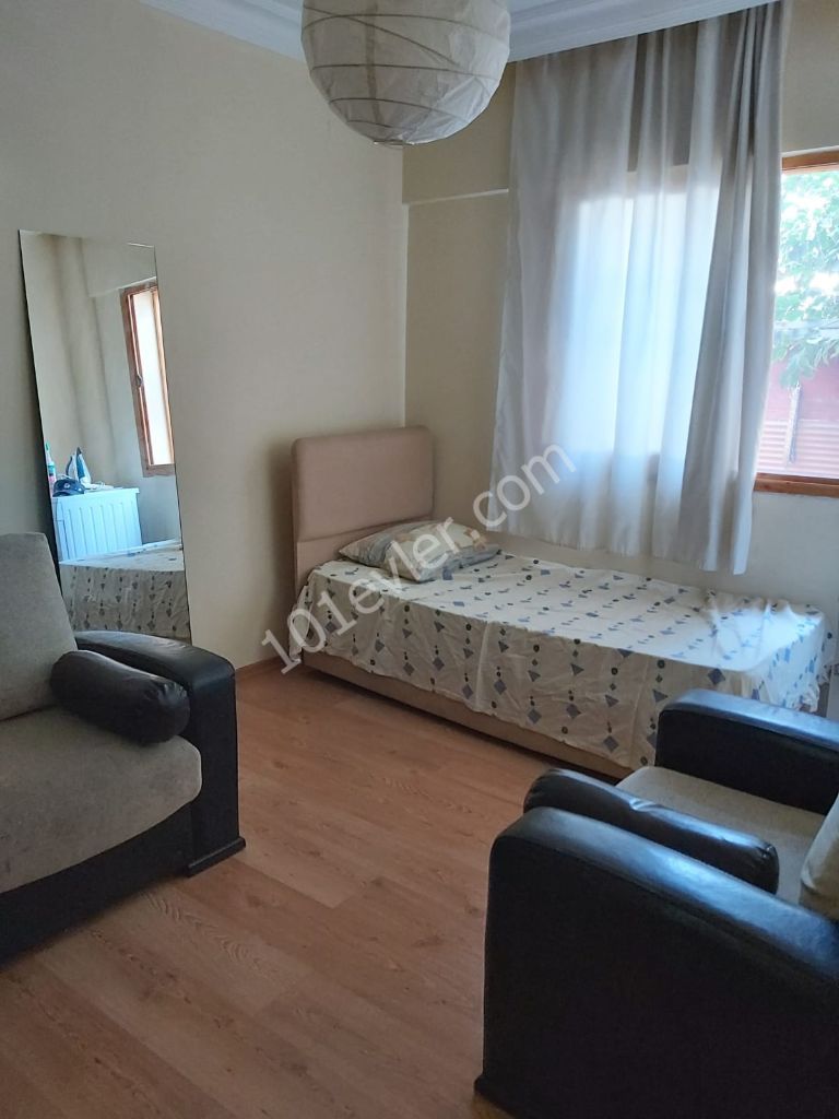 Ground Floor 3+ 1 Apartment for Sale in the Center of Famagusta Habibe Cetin 05338547005 ** 