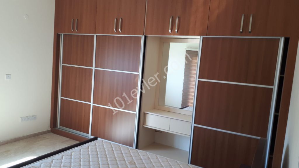 Girne Alsancak'ta Muhteşem 4+1 Satılık Villa Habibe Çetin 05338547005 