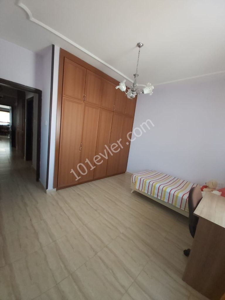 3+ 1 Apartments for Sale in the Center of Famagusta Habibe Cetin 05338547005 ** 